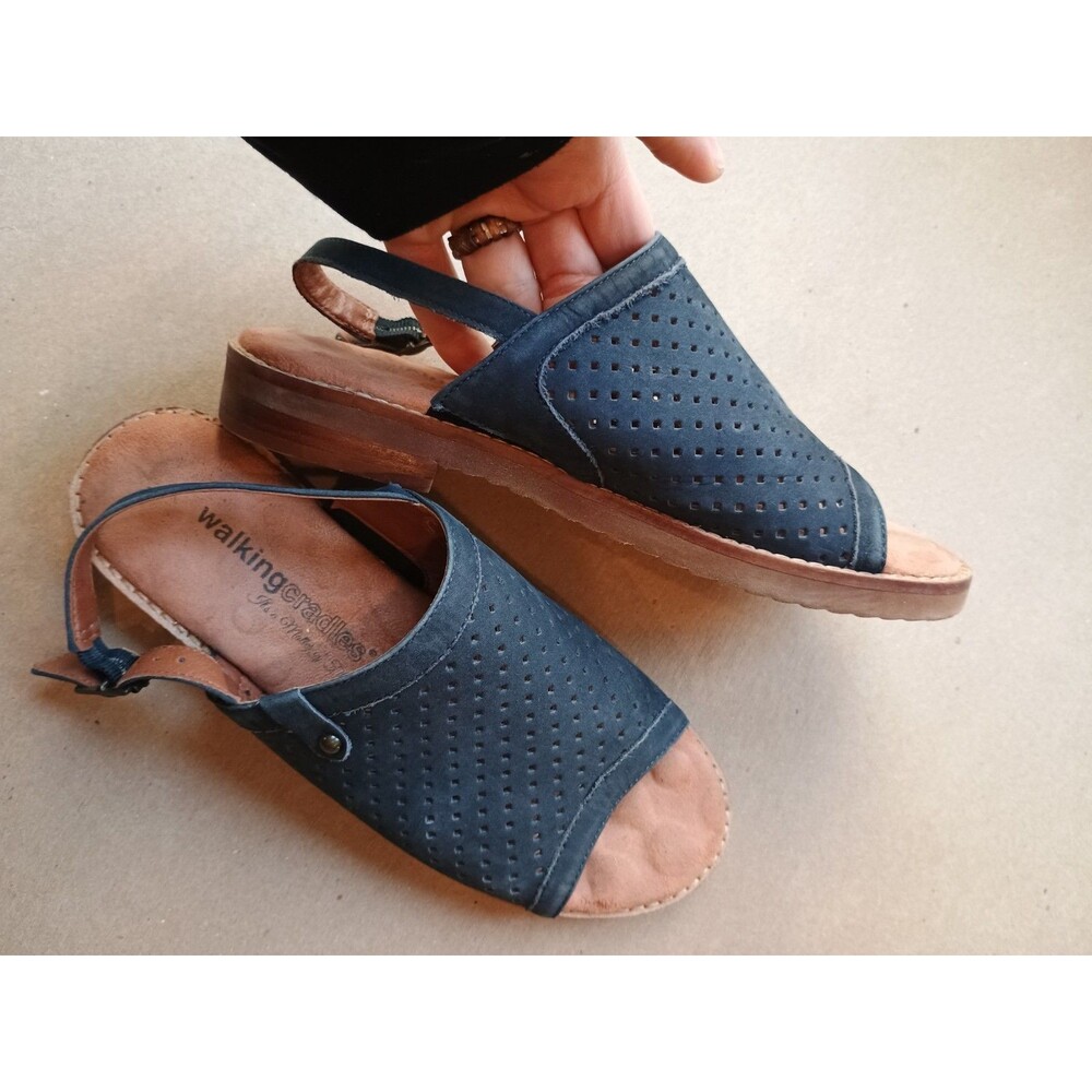 Walking Cradles Women’s Juliette Sandals Leather Slingback Size 6 Navy - Picture 9 of 9